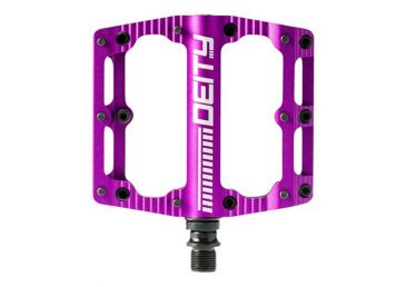 Deity Black Kat Pedal