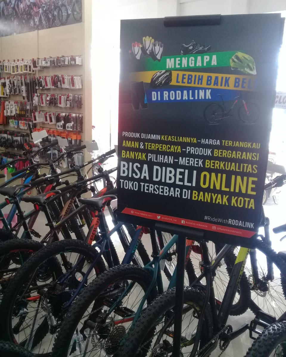 Outlet Cinere Outlet Cinere