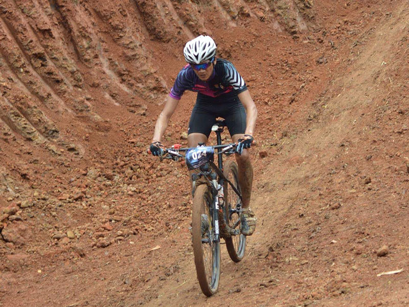 Biografi rodalink team, Vicky Ramadhan Biografi rodalink team, Vicky Ramadhan