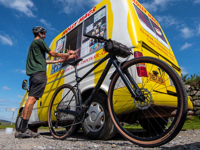 Best Air Pressure for Hybrid Bike Tires for Safe Ride Best Air Pressure for Hybrid Bike Tires for Safe Ride