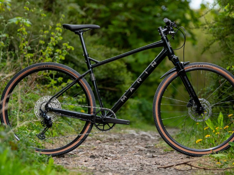 Sepeda gravel flat-bar Marin Gravel DSX Sepeda gravel flat-bar Marin Gravel DSX