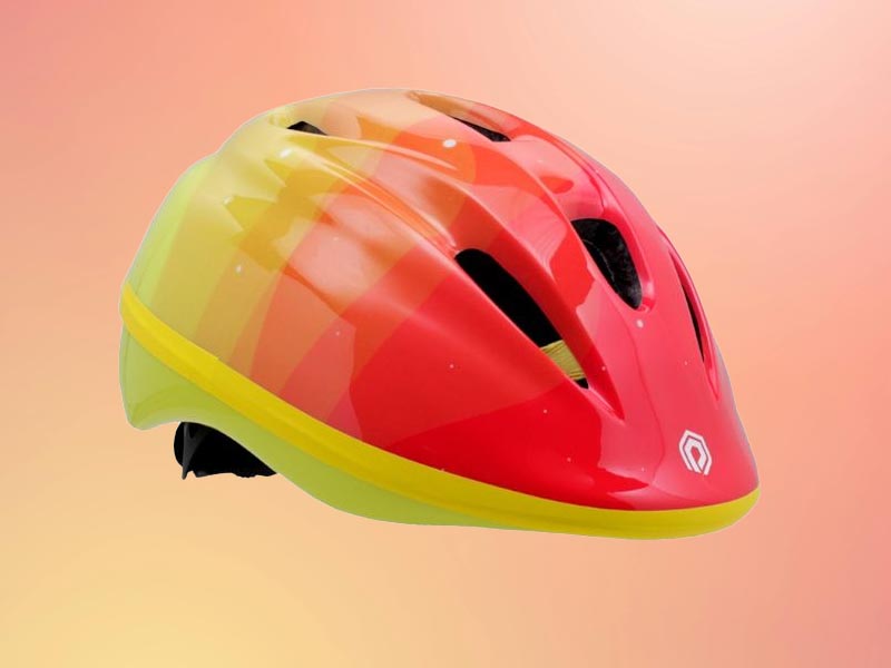 Helm sepeda anak Polygon Joei yang ringan dan dilengkapi dengan visor Helm sepeda anak Polygon Joei yang ringan dan dilengkapi dengan visor