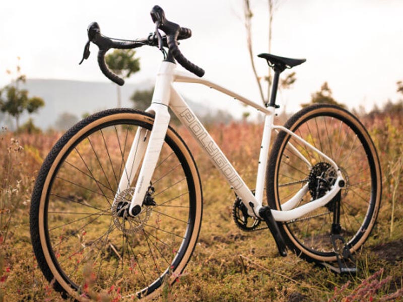 Polygon Tambora G4 warna putih Polygon Tambora G4 warna putih