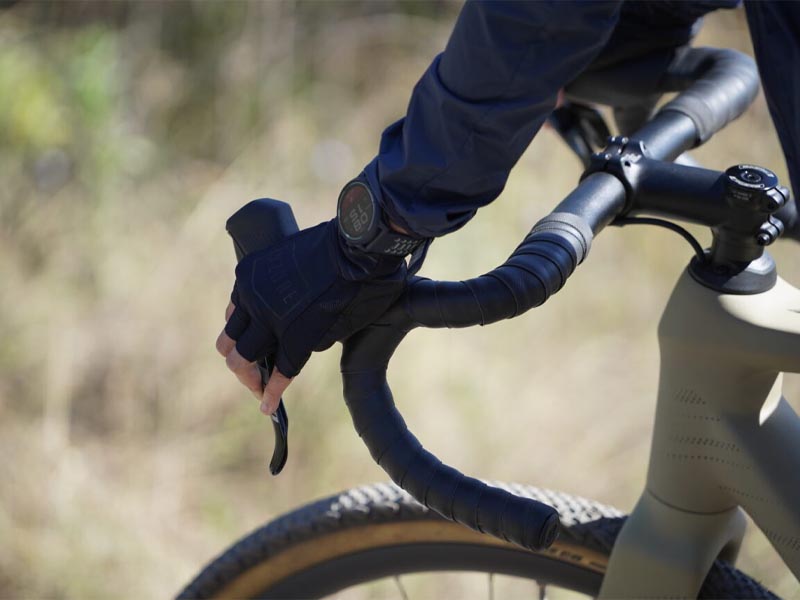 Gravel bike head tube, drop handlebar, and handstand view Gravel bike head tube, drop handlebar, and handstand view