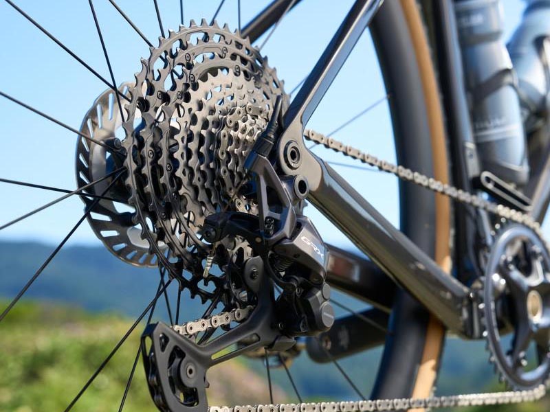 A gravel bike drivetrain system A gravel bike drivetrain system
