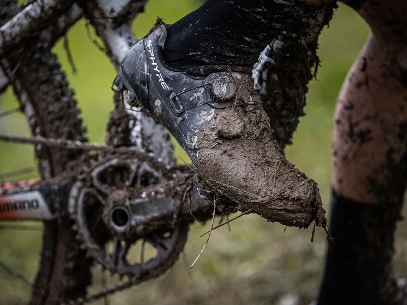Mountain bike shoes used on muddy tracks Mountain bike shoes used on muddy tracks