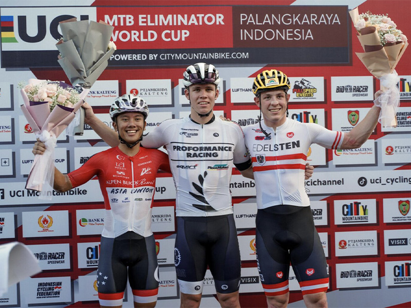 Singapore’s Riyadh Hakim Brought Home 1st Silver at UCI World Cup Singapore’s Riyadh Hakim Brought Home 1st Silver at UCI World Cup