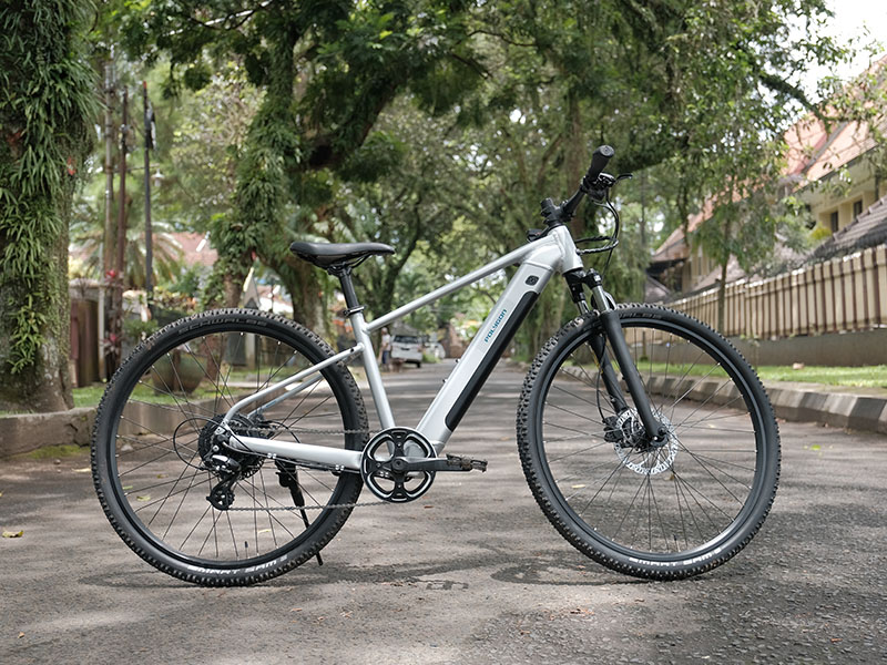 Sepeda listrik Polygon Kalosi Miles Sepeda listrik Polygon Kalosi Miles