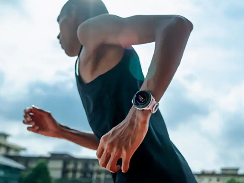 Jam tangan lari untuk mengukur performa pelari Jam tangan lari untuk mengukur performa pelari