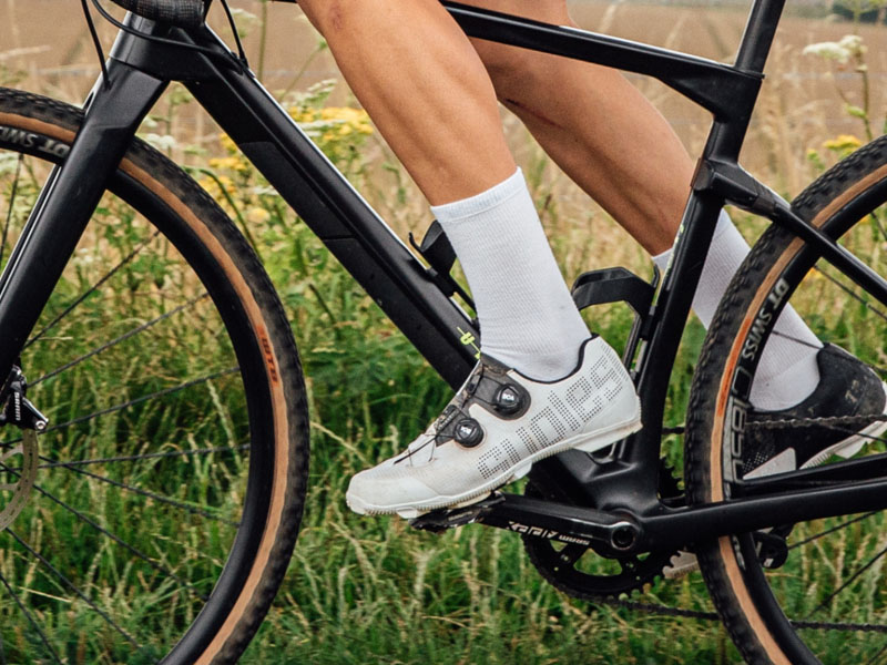 Mountain biking helps strengthen the lower body Mountain biking helps strengthen the lower body