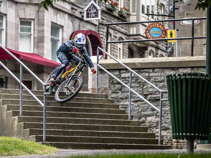 Electric Mountain Bikes are excellent in urban areas Electric Mountain Bikes are excellent in urban areas