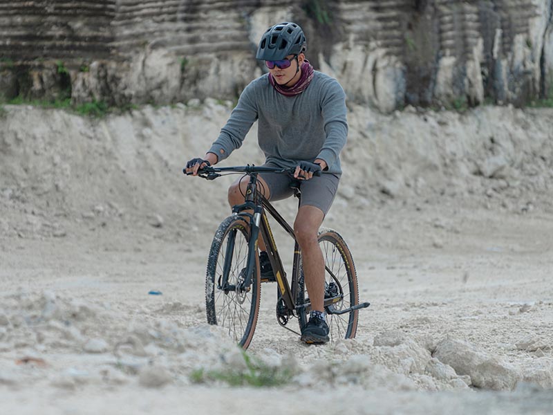 Polygon Heist X7 hybrid bike Polygon Heist X7 hybrid bike