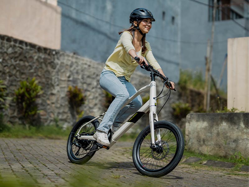 Pedaling into 2024: 9 Cycling New Year’s Resolutions for a Healthier Ride Pedaling into 2024: 9 Cycling New Year’s Resolutions for a Healthier Ride