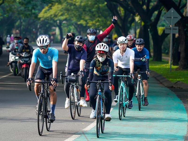 Komunitas Sepeda yang Kuat Komunitas Sepeda yang Kuat
