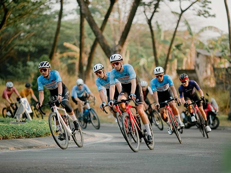 Pengalaman Terbaik Bersama Tim Road Bike Terbaik se-Asia Pengalaman Terbaik Bersama Tim Road Bike Terbaik se-Asia
