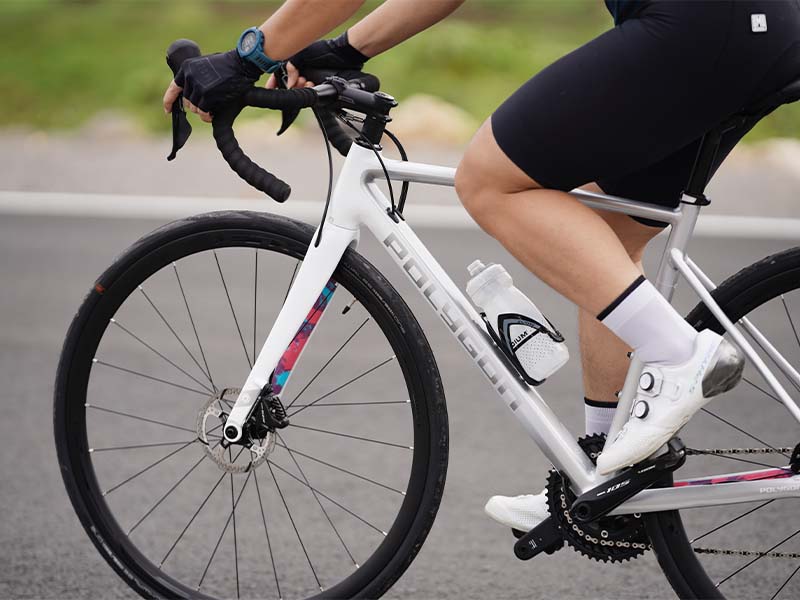 Memilih Road Bike yang Tepat untuk Pemula Memilih Road Bike yang Tepat untuk Pemula