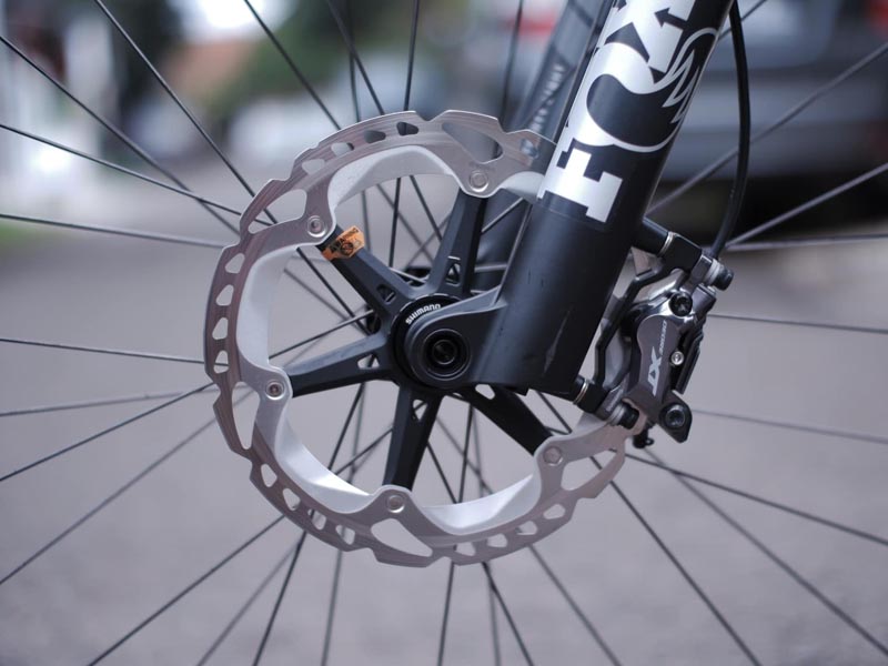 Rem sepeda downhill bekas yang masih bagus Rem sepeda downhill bekas yang masih bagus