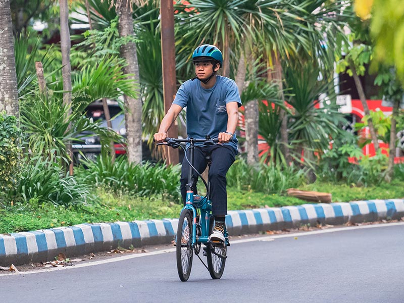 Sadel sepeda lipat yang nyaman dan empuk Sadel sepeda lipat yang nyaman dan empuk