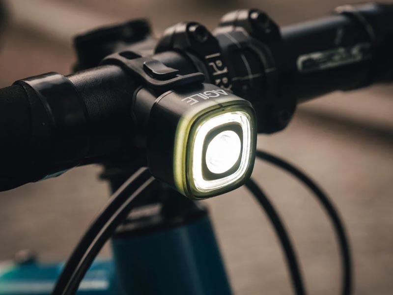 Mengganti lampu sepeda mini velo Mengganti lampu sepeda mini velo