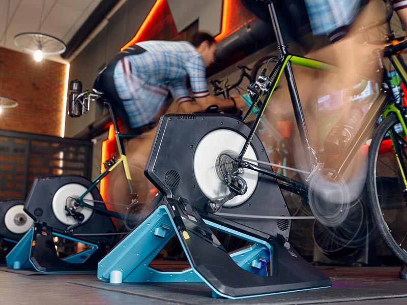 Indoor Bike Trainer: Memiliki segudang manfaat untuk latihan bersepeda Indoor Bike Trainer: Memiliki segudang manfaat untuk latihan bersepeda