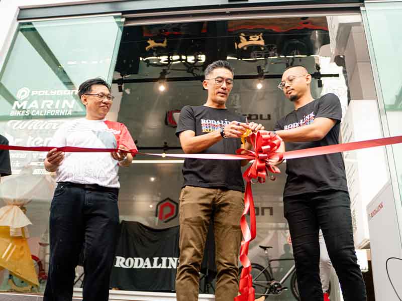 Distinguished Figures at the Flagship Store Inauguration Distinguished Figures at the Flagship Store Inauguration