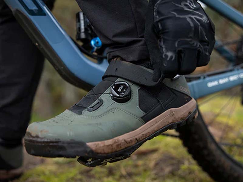 Benefits of Wearing MTB Shoes Benefits of Wearing MTB Shoes