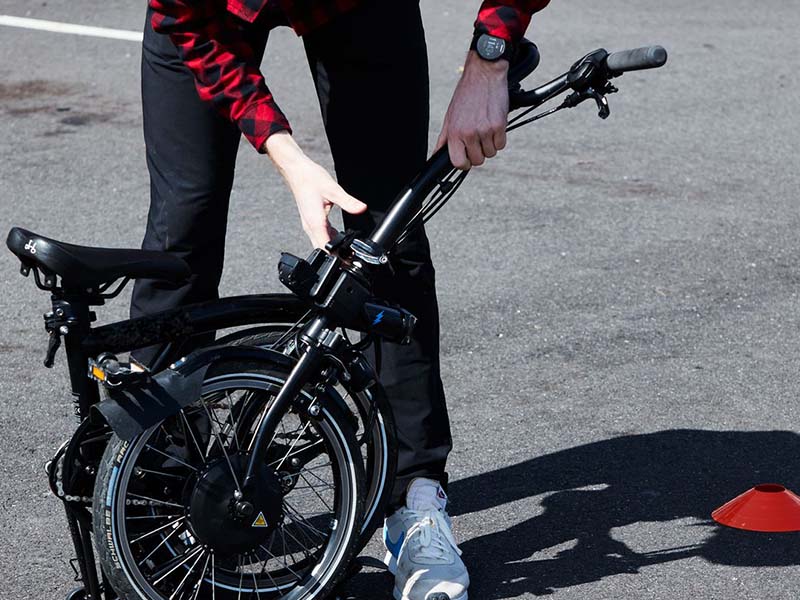 Introduction to foldable bicycle Introduction to foldable bicycle