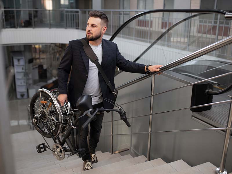 Bring your folding bike anywhere for secure and lower the damage Bring your folding bike anywhere for secure and lower the damage