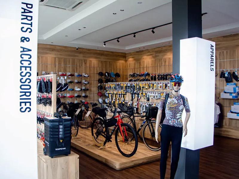 Shopping all cycling needs at Rodalink Malaysia bike shop Shopping all cycling needs at Rodalink Malaysia bike shop