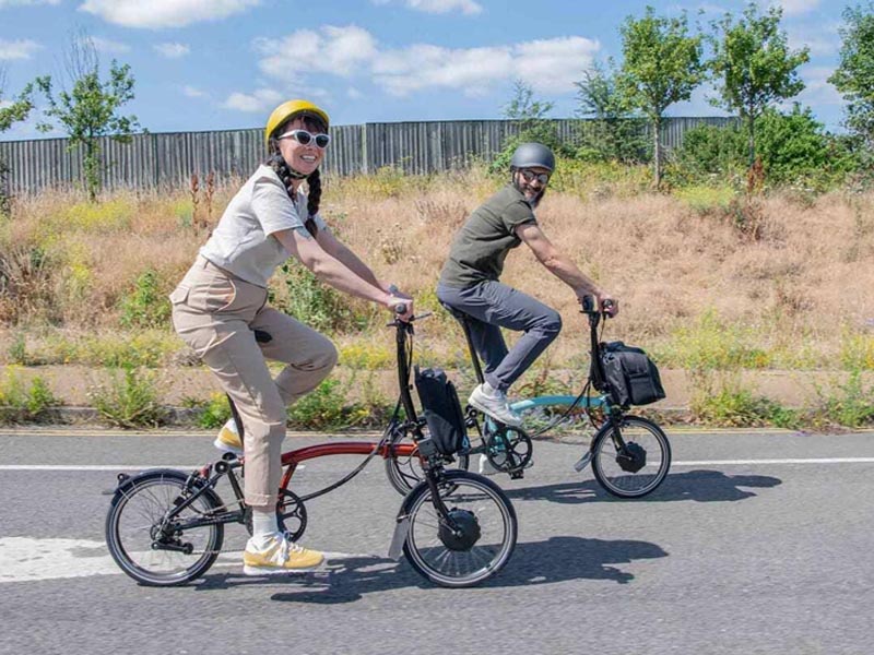 Riding a folding bike on urban streets Riding a folding bike on urban streets