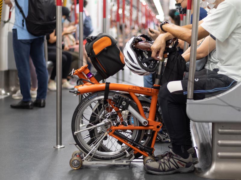 Taking a folding bike inside the train Taking a folding bike inside the train