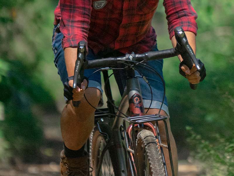 Which Handlebar Material to Choose for Gravel Riding? Which Handlebar Material to Choose for Gravel Riding?