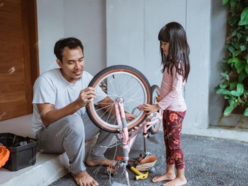 Adjustable components for kids bicycles Adjustable components for kids bicycles