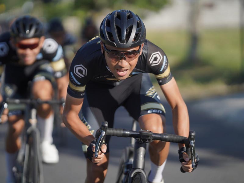 Riding Road bikes together Riding Road bikes together