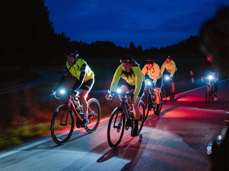 2. Illuminate Your Path: Lights for Safety and Visibility 2. Illuminate Your Path: Lights for Safety and Visibility