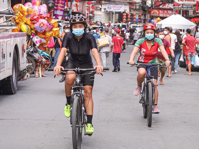 Exploring the Chinese New Year markets by cycling Exploring the Chinese New Year markets by cycling