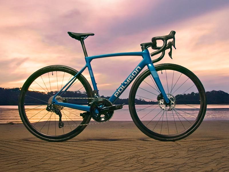 Polygon Strattos S7X road bike Polygon Strattos S7X road bike