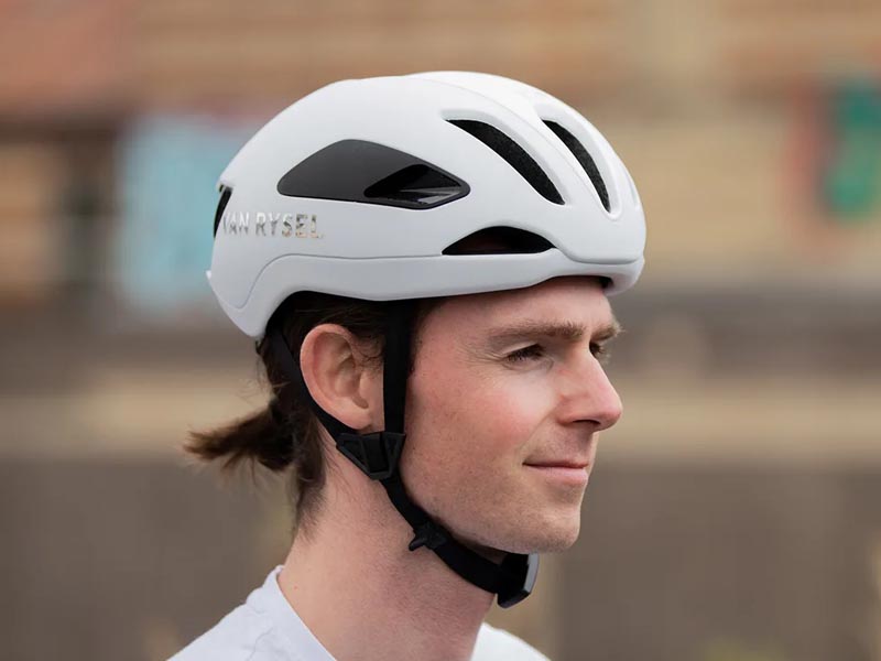 Traditional road bike helmets Traditional road bike helmets